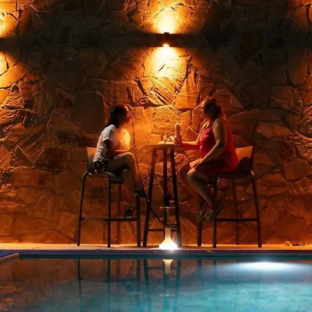 Babota Boutique بيت للعطل مرمريس